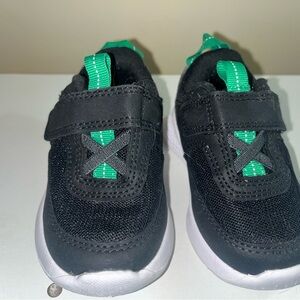 3/$15Cat& Jack Black and Green Shoes